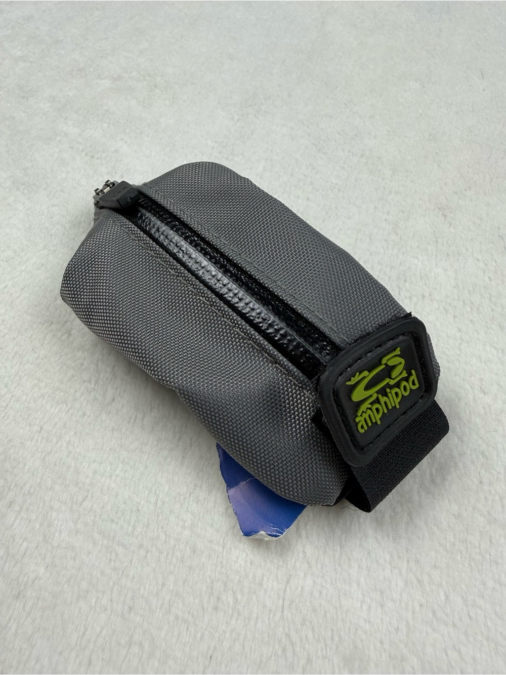 Amphipod Compact Pouch for running